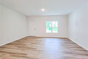309 Appaloosa Dr, Spring Lake, NC 28390 - Photo 4