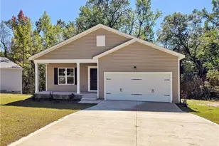 331 Appaloosa Dr, Spring Lake, NC 28390 - Photo 2