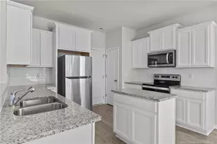 190 Cromwell Ct, Raeford, NC 28376 - Photo 20