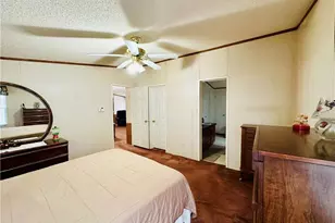 225 Angel Dr, Fayetteville, NC 28306 - Photo 14