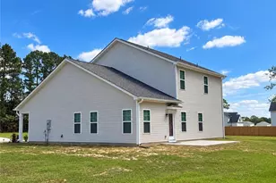 170 Traveller Way, Raeford, NC 28376 - Photo 2