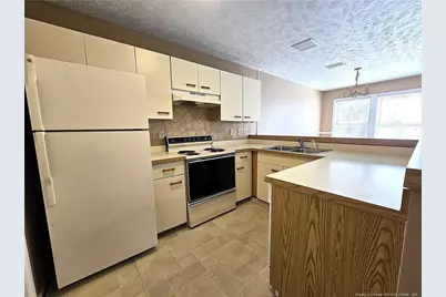 6801 Willowbrook Drive #2, Fayetteville, NC 28314 - Photo 8
