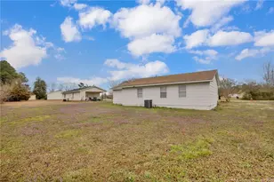 1502 Tara Dr, Laurinburg, NC 28352 - Photo 8