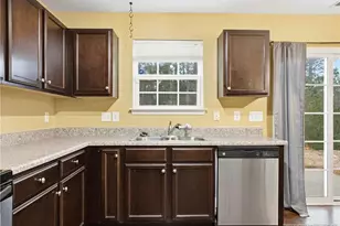 620 Magnificent Ave, Fayetteville, NC 28306 - Photo 18
