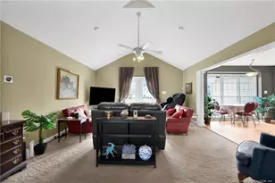 73 Timberlake Dr, Clinton, NC 28328 - Photo 10