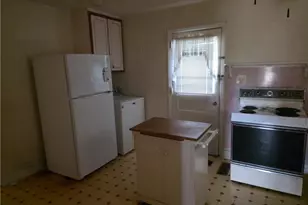 407 N Edinborough St, Red Springs, NC 28377 - Photo 6