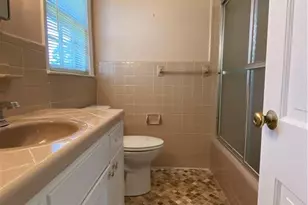 206 W 32nd St, Lumberton, NC 28358 - Photo 26