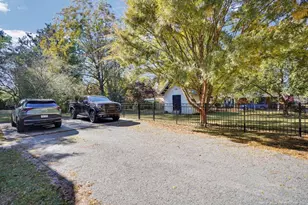 115 N Magnolia St, Raeford, NC 28376 - Photo 6
