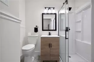 210 W 21st Street N, Lumberton, NC 28358 - Photo 20