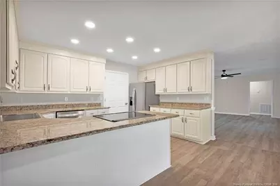 305 E Third Street, Parkton, NC 28371 - Photo 14