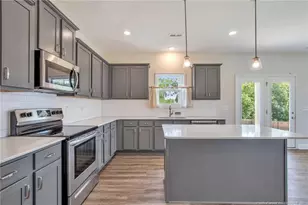 124 Nairn St, Fayetteville, NC 28311 - Photo 6