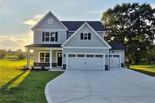 2762 Norrington Rd, Lillington, NC 27546 - Photo 2