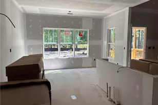136 Leaning Pine Cir, Spring Lake, NC 28390 - Photo 6