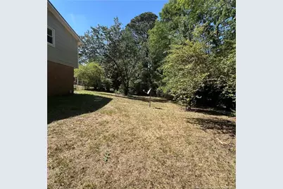 2006 Shiloh Drive, Fayetteville, NC 28304 - Photo 2