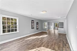 115 Brookwood Ave, Fayetteville, NC 28301 - Photo 6