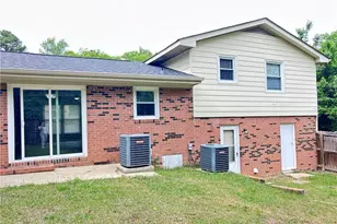 7301 Ryan St, Fayetteville, NC 28314 - Photo 8