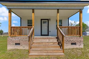 1075 Pine St, Pembroke, NC 28372 - Photo 1