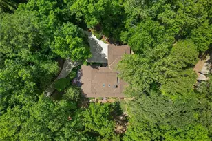 209 Lakeview Dr, Sanford, NC 27322 - Photo 4