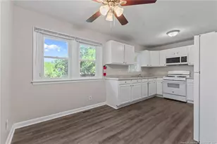 509 Clifford Ave, Fayetteville, NC 28314 - Photo 16