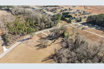 1737 W Carthage Road, Lumberton, NC 28360 - Photo 16