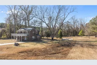 1737 W Carthage Road, Lumberton, NC 28360 - Photo 4