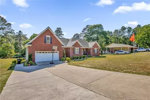 213 Danielle Dr, Pembroke, NC 28372 - Photo 2