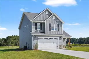 20 Evelene Wy, Clinton, NC 28328 - Photo 2