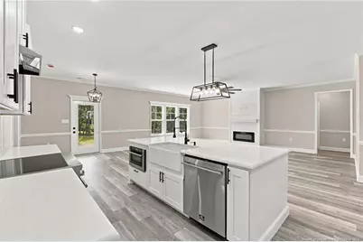 26820 Peach Orchard Road, Wagram, NC 28396 - Photo 16
