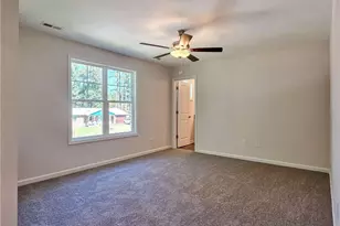 385 Appaloosa Dr, Spring Lake, NC 28390 - Photo 18