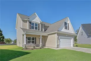 4304 Kirkhill Ct, Wade, NC 28395 - Photo 2