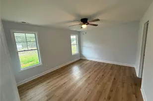 6108 Muscat Rd, Hope Mills, NC 28348 - Photo 8