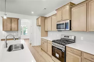 270 Travelers Wy, Lillington, NC 27546 - Photo 4