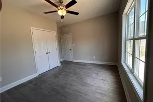 307 Elizabeth St, Spring Lake, NC 28390 - Photo 10