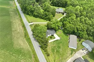 908 Middle Rd, Fayetteville, NC 28312 - Photo 30