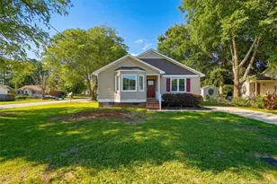 1301 E 10th St, Lumberton, NC 28358 - Photo 1