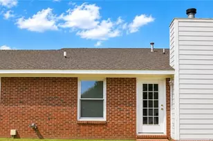 1635 Winnabow Dr, Fayetteville, NC 28304 - Photo 4