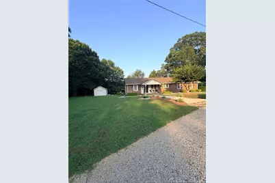 823 Abbott Road, Henderson, NC 27537 - Photo 2