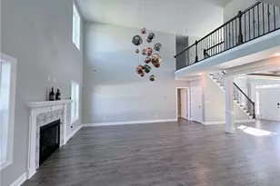 2950 Cragburn Pl, Fayetteville, NC 28306 - Photo 10