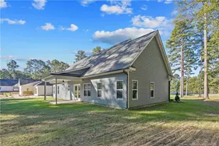 1046 White Plains Dr, Fayetteville, NC 28312 - Photo 48