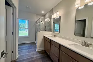 1046 White Plains Dr, Fayetteville, NC 28312 - Photo 10