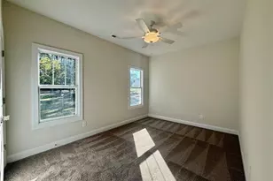 1046 White Plains Dr, Fayetteville, NC 28312 - Photo 16