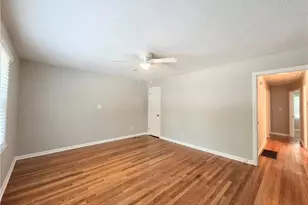 1905 White St, Fayetteville, NC 28305 - Photo 6
