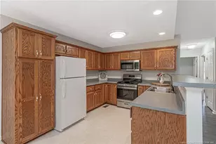 2921 Brookberry Ct, Fayetteville, NC 28306 - Photo 14