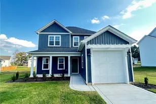 641 Acacia St, Vass, NC 28394 - Photo 6