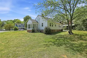 315 S 3rd Ave, Siler City, NC 27344 - Photo 32