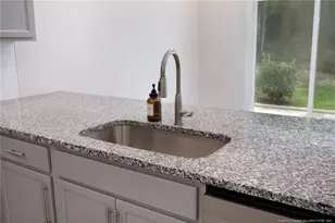 1020 Kensington Park Rd, Fayetteville, NC 28311 - Photo 14