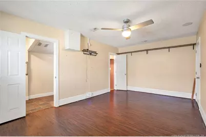 305 E 11th Street, Lumberton, NC 28358 - Photo 16