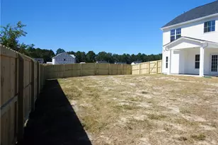 1149 Hedgewood Dr, Hope Mills, NC 28348 - Photo 50