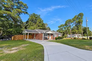 815 McNeil St, Spring Lake, NC 28390 - Photo 2
