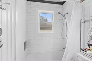 1602 N N Chestnut St, Lumberton, NC 28358 - Photo 20
